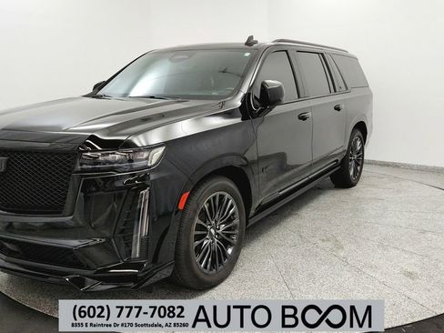 Used 2023 Cadillac Escalade ESV V w/ Heavy-Duty Trailer Package image 1