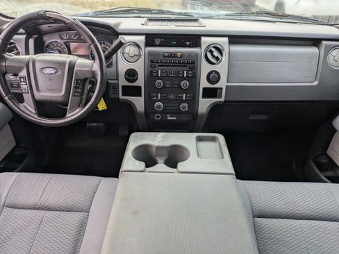 Used 2011 Ford F150 XLT w/ XLT Chrome Pkg image 14