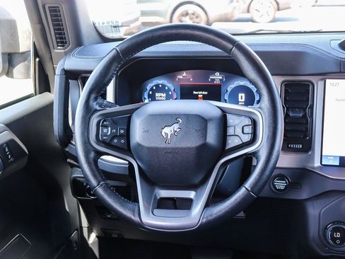 Certified 2025 Ford Bronco Outer Banks AWD/4WD image 15