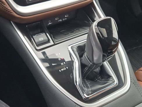 Certified 2021 Subaru Outback Touring XT image 28