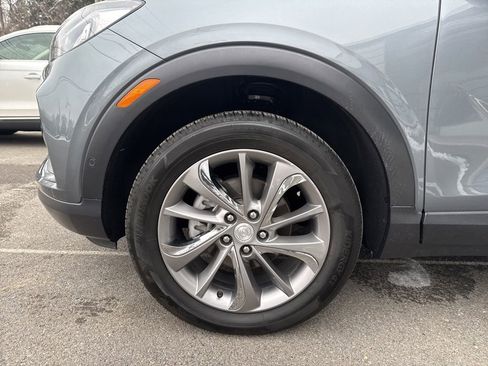 Used 2022 Buick Encore GX Essence w/ Advanced Technology Package image 9