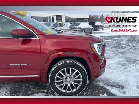 New 2026 GMC Terrain Denali w/ LPO, Floor Liner Package image 14