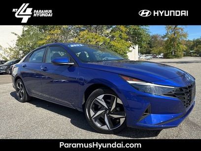 Certified 2023 Hyundai Elantra SEL w/ Convenience Package