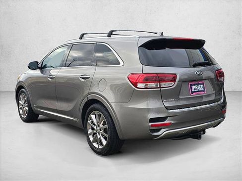 Used 2017 Kia Sorento SX image 3