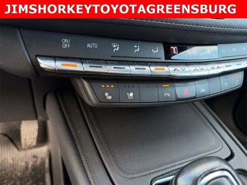 Used 2019 Cadillac XT4 Premium Luxury image 30