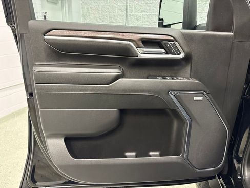 Used 2024 Chevrolet Silverado 3500 LTZ w/ LTZ Plus Package AWD/4WD image 21