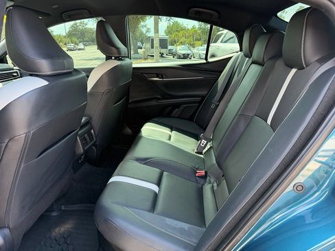 Used 2025 Toyota Camry SE w/ Convenience Package FWD image 16