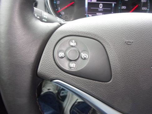 Used 2016 Chevrolet Impala LT w/ Convenience Package FWD image 20