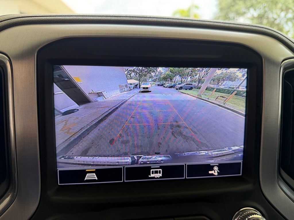 Used 2021 GMC Sierra 1500 SLT w/ SLT Premium Plus Package AWD/4WD image 10