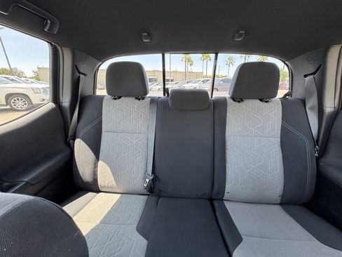 Used 2021 Toyota Tacoma TRD Sport w/ Technology Package image 39