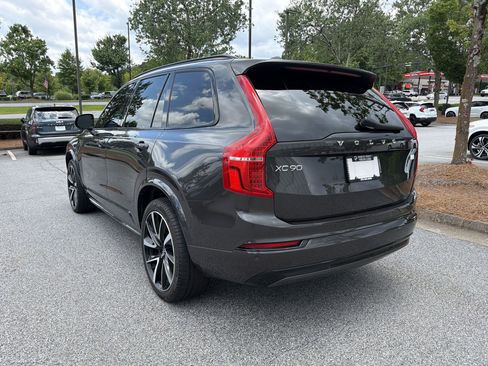 Used 2023 Volvo XC90 T8 Ultimate AWD/4WD image 3