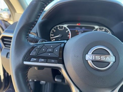 Used 2023 Nissan Altima 2.5 SR w/ SR Premium Package image 23