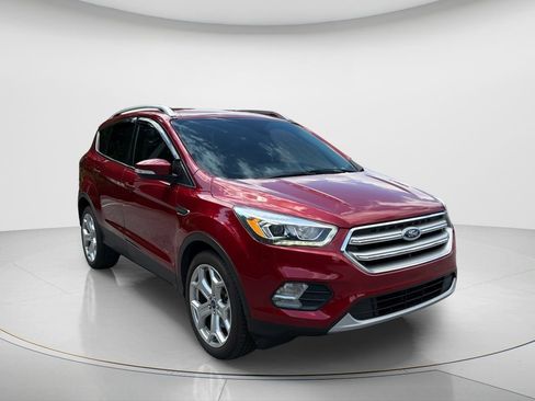 Used 2017 Ford Escape Titanium FWD image 10