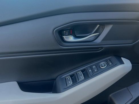 New 2025 Honda Accord SE image 11