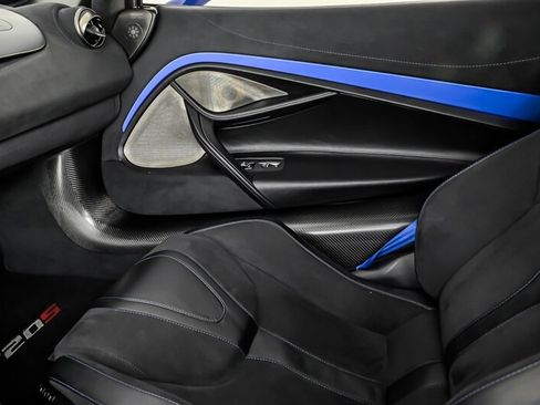 Used 2018 McLaren 720S Luxury RWD image 39