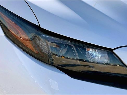 Used 2022 Toyota Camry SE FWD image 26
