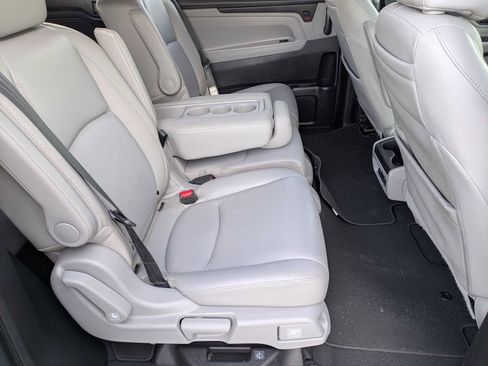 Used 2019 Honda Odyssey Touring image 19