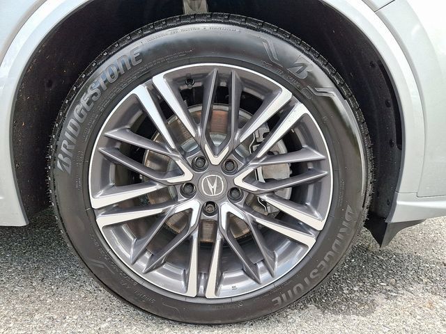 Certified 2026 Acura MDX w/ Advance Package AWD/4WD image 8