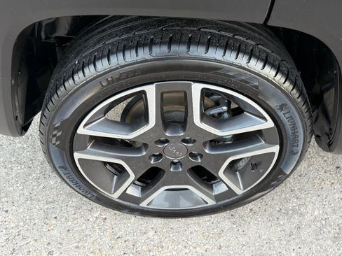 Used 2021 Jeep Renegade Sport image 11