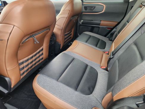 Used 2021 Ford Bronco Sport Outer Banks AWD/4WD image 31