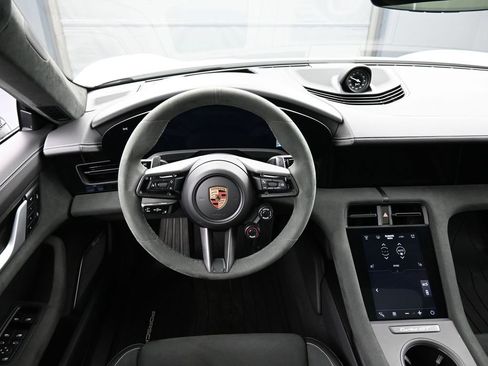 Certified 2025 Porsche Taycan GTS AWD/4WD image 18