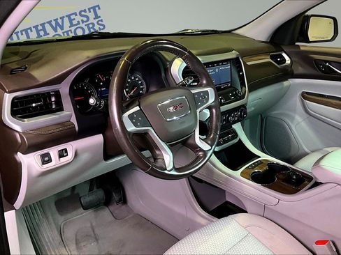 Used 2020 GMC Acadia SLE AWD/4WD image 17