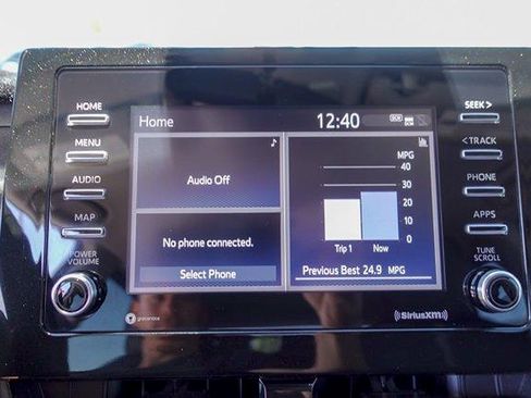 Used 2022 Toyota Camry SE FWD image 21