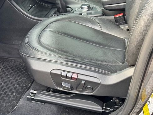 Used 2017 BMW X1 sDrive28i image 21