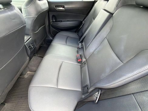 Used 2023 Toyota Corolla Cross XLE FWD image 23