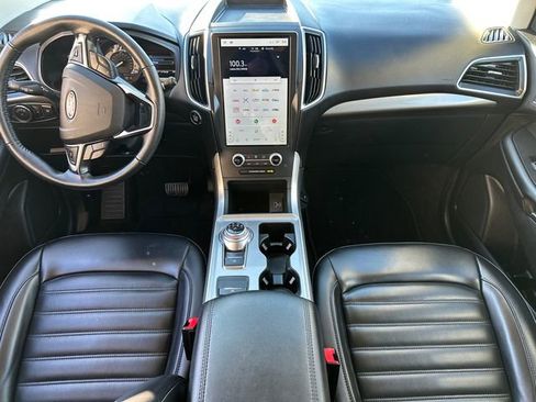 Used 2024 Ford Edge SEL AWD/4WD image 17