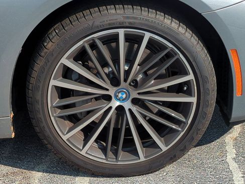 Certified 2023 BMW 530e xDrive w/ Premium Package image 13