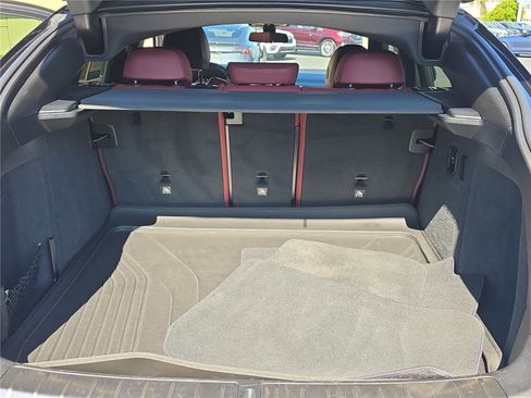 Certified 2024 BMW X4 M40i w/ Premium Package image 7