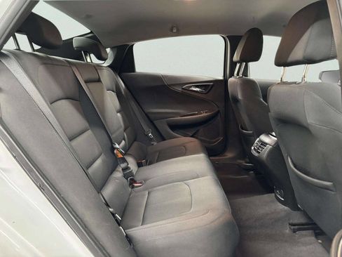 Used 2017 Chevrolet Malibu LT w/ Driver Confidence Package image 17