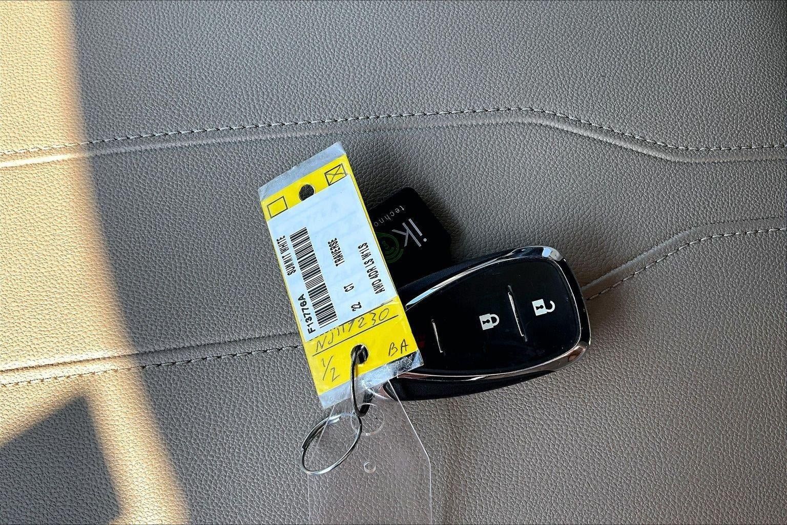 Used 2022 Chevrolet Traverse LS AWD/4WD image 12