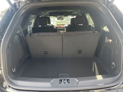 New 2026 Ford Explorer Platinum image 22