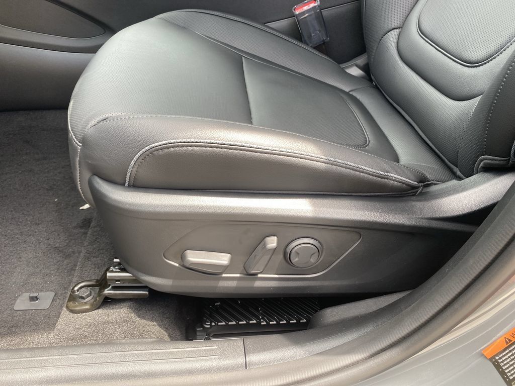 New 2026 Hyundai Santa Cruz Limited AWD/4WD image 12