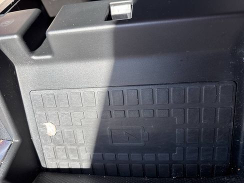 Used 2021 Ford Explorer Limited w/ Equipment Group 301A image 45