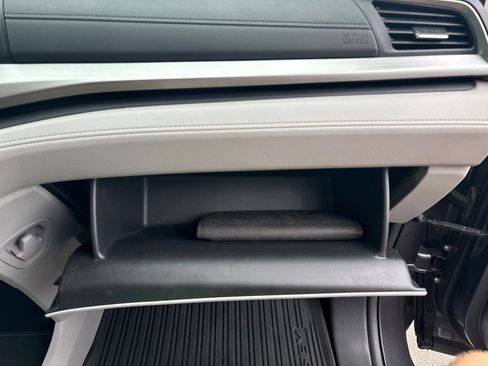 Used 2018 Honda Odyssey EX-L image 24