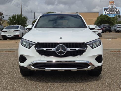 Used 2025 Mercedes-Benz GLC 300 image 10