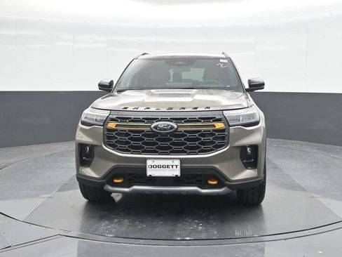 New 2026 Ford Explorer Tremor image 5