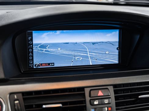 Used 2010 BMW M3 Coupe image 25