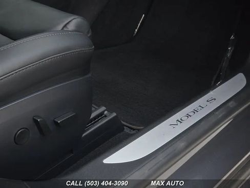 Used 2021 Tesla Model S Long Range Plus image 21