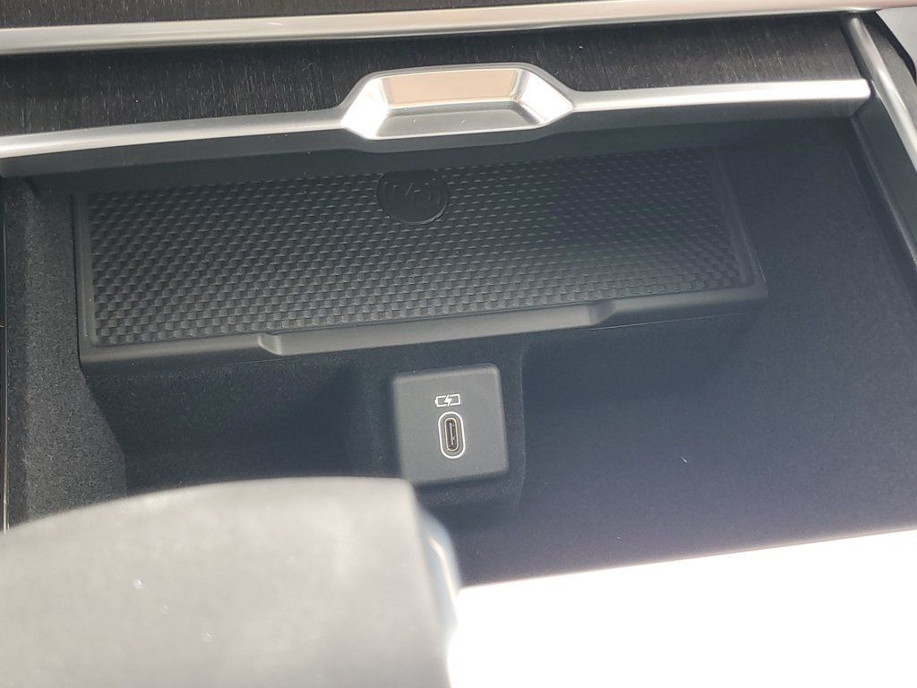 New 2026 Land Rover Range Rover SE AWD/4WD image 21