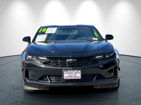 Used 2019 Chevrolet Camaro LT image 9