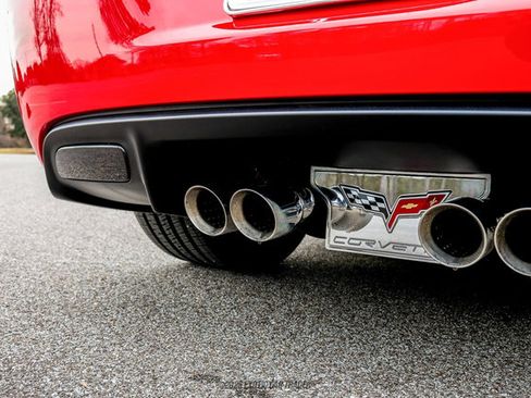 Used 2005 Chevrolet Corvette Convertible w/ Preferred Equipment Group image 92