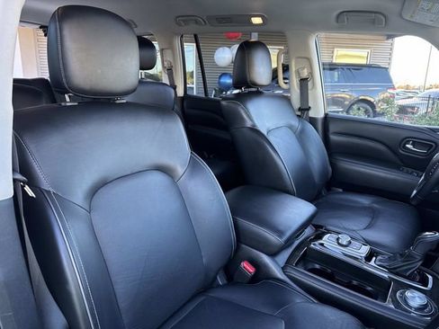 Used 2024 INFINITI QX80 Luxe image 11