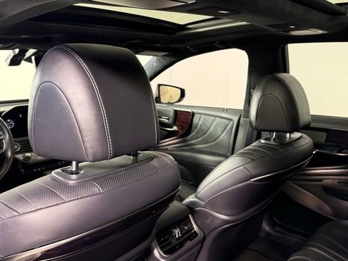 Certified 2024 Lexus LS 500 w/ Interior Upgrade Package RWD image 25
