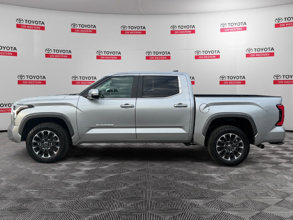 Used 2024 Toyota Tundra Limited AWD/4WD image 8