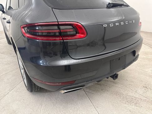 Used 2017 Porsche Macan AWD/4WD image 20