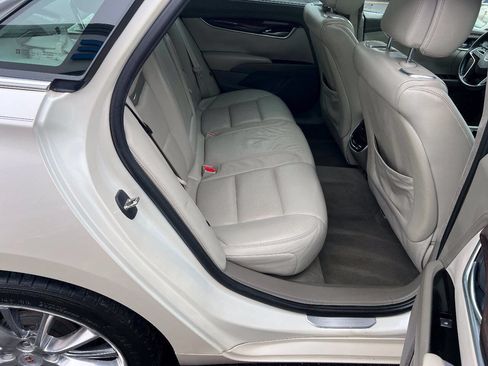 Used 2013 Cadillac XTS Platinum AWD/4WD image 23